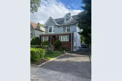558 Argyle Ave #2, Orange, NJ 07050 - Photo 1