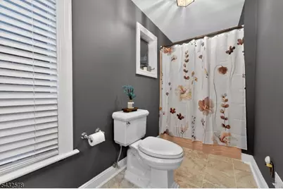 100 Center St, Clinton, NJ 08809 - Photo 23
