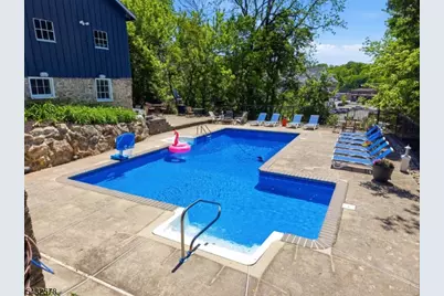 100 Center St, Clinton, NJ 08809 - Photo 7