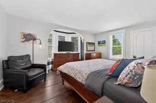 100 Center St, Clinton, NJ 08809 - Photo 21
