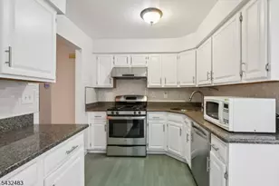 2902 Jesse Way, Piscataway Township, NJ 08854 - Photo 13