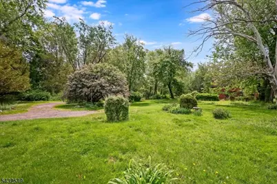 3225 Valley Rd, Bernards Township, NJ 07920 - Photo 19