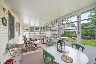 15 Orchard St, Bloomingdale, NJ 07403 - Photo 33