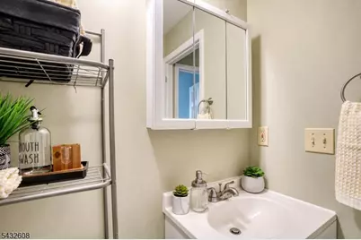 9 Tanglewood Ct #1, South Brunswick Township, NJ 08852 - Photo 13