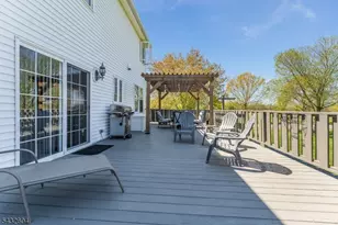 801 Price Pl, Greenwich Township, NJ 08886 - Photo 5