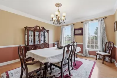 1 Beehive Ln, Raritan Township, NJ 08822 - Photo 9