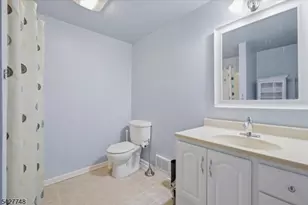 1 Beehive Ln, Raritan Township, NJ 08822 - Photo 35