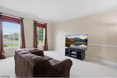 1 Beehive Ln, Raritan Township, NJ 08822 - Photo 17