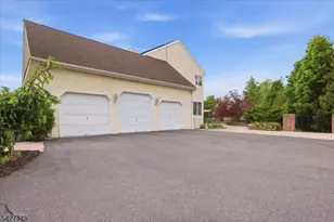 1 Beehive Ln, Raritan Township, NJ 08822 - Photo 39