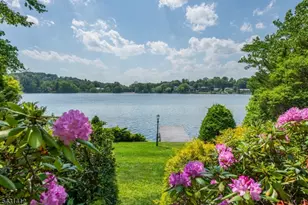 174 Pines Lake Dr E, Wayne, NJ 07470 - Photo 19