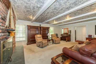 174 Pines Lake Dr E, Wayne, NJ 07470 - Photo 5