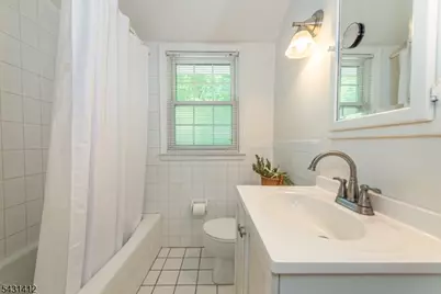 174 Pines Lake Dr E, Wayne, NJ 07470 - Photo 29