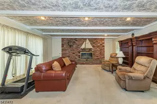 174 Pines Lake Dr E, Wayne, NJ 07470 - Photo 5