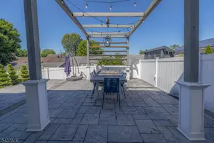 224 N 18th St, Kenilworth, NJ 07033 - Photo 5