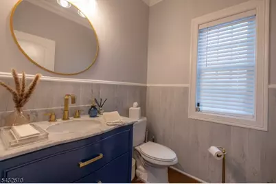 224 N 18th St, Kenilworth, NJ 07033 - Photo 21