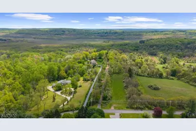 250 Pleasant Hill Rd, Chester, NJ 07836 - Photo 7