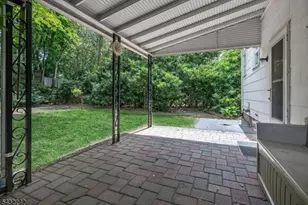 415 N 4th Ave, Hawthorne, NJ 07506 - Photo 25