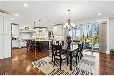 107 Longview Ave, Chatham Township, NJ 07928 - Photo 9