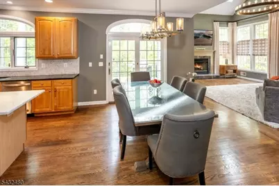 9 Edgewood Ter, Randolph Township, NJ 07869 - Photo 13