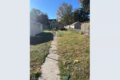305 Stockton St, Hightstown, NJ 08520 - Photo 7