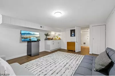 63 Garrison St, Newark, NJ 07105 - Photo 33