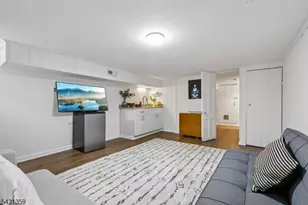 63 Garrison St, Newark, NJ 07105 - Photo 33