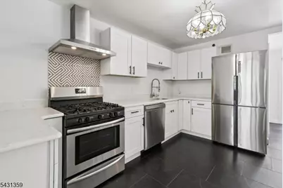 63 Garrison St, Newark, NJ 07105 - Photo 17