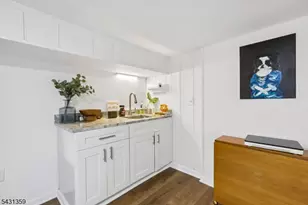 63 Garrison St, Newark, NJ 07105 - Photo 35