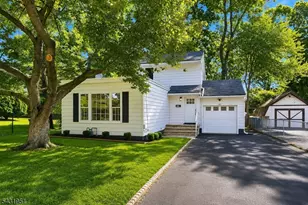 207 Beck Ave, South Bound Brook Boro, NJ 08880 - Photo 1
