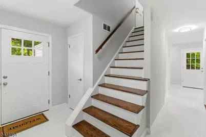 207 Beck Ave, South Bound Brook Boro, NJ 08880 - Photo 5