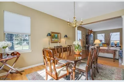 1 Carlisle Rd, Bernards Township, NJ 07920 - Photo 9