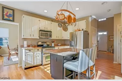 1 Carlisle Rd, Bernards Township, NJ 07920 - Photo 11