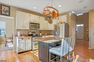 1 Carlisle Rd, Bernards Township, NJ 07920 - Photo 11