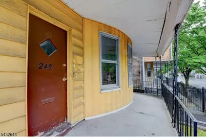 249 4th St, Newark, NJ 07107 - Photo 3