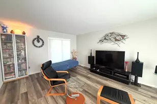 119 Wimbledon Square, Washington Township, NJ 07840 - Photo 7