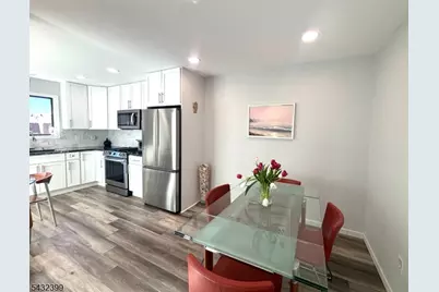 119 Wimbledon Sq, Washington Township, NJ 07840 - Photo 3