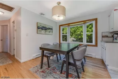 129 Chestnut St, Bridgewater, NJ 08807 - Photo 11