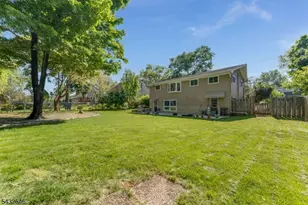 129 Chestnut St, Bridgewater, NJ 08807 - Photo 27