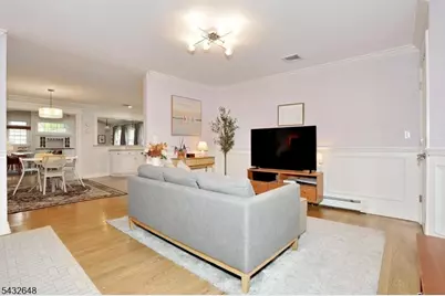 14 Chadwick Pl, Glen Rock, NJ 07452 - Photo 9