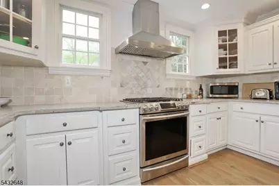 14 Chadwick Pl, Glen Rock, NJ 07452 - Photo 15