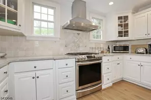 14 Chadwick Pl, Glen Rock, NJ 07452 - Photo 15