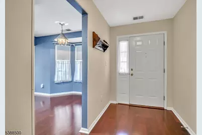 122 Williamson Ct, Bridgewater, NJ 08807 - Photo 3