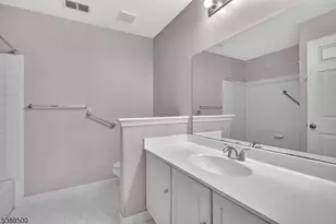 122 Williamson Ct, Bridgewater, NJ 08807 - Photo 19