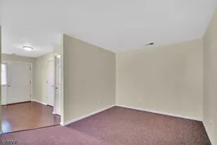 122 Williamson Ct, Bridgewater, NJ 08807 - Photo 15