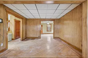 326 Thompson Ave, Roselle, NJ 07203 - Photo 7