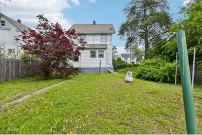 326 Thompson Ave, Roselle, NJ 07203 - Photo 27