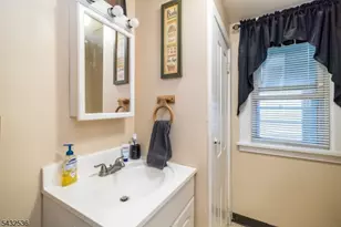 53 Wilson St / Heckman, Phillipsburg, NJ 08865 - Photo 7