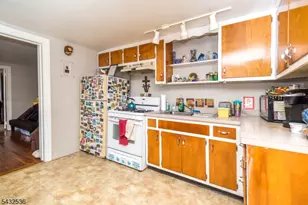 53 Wilson St / Heckman, Phillipsburg, NJ 08865 - Photo 17