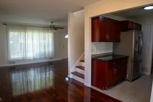 55 W Iselin Pkwy, Woodbridge Township, NJ 08830 - Photo 11