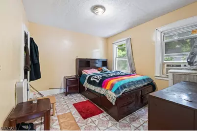 100 Montgomery Ave, Irvington, NJ 07111 - Photo 13